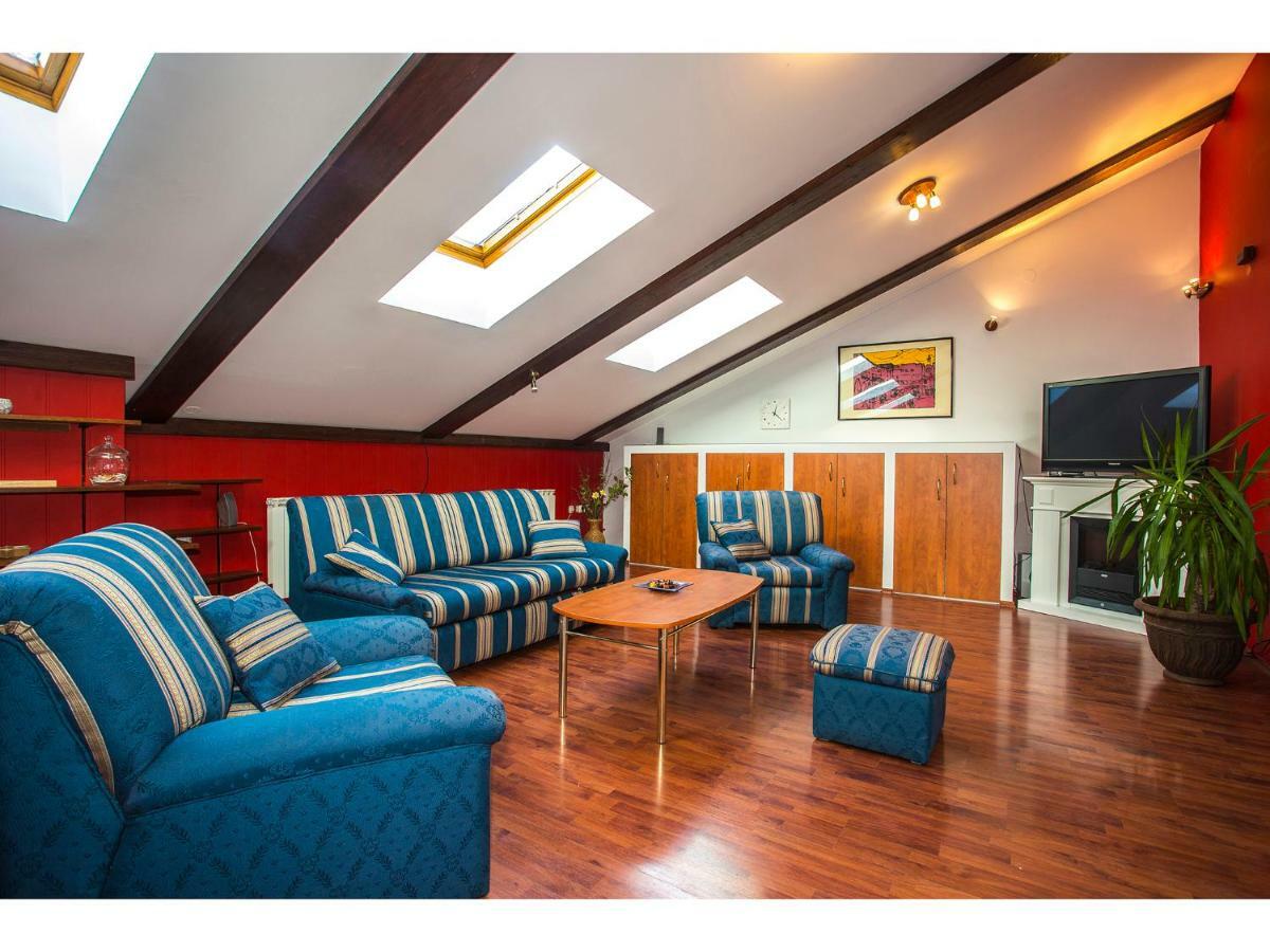 Riva Royal Lounge Apartment Split Exterior photo