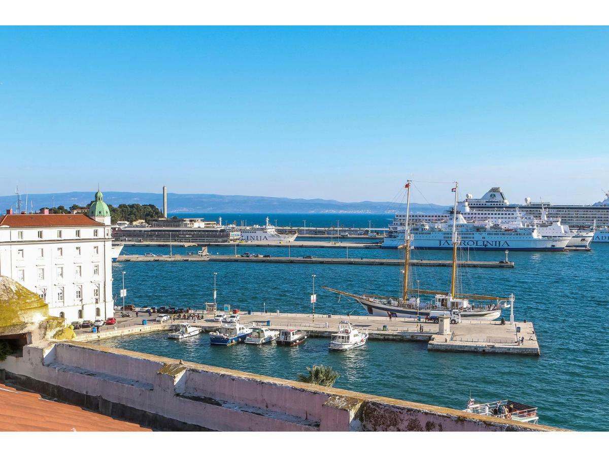 Riva Royal Lounge Apartment Split Exterior photo