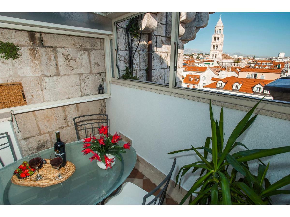 Riva Royal Lounge Apartment Split Exterior photo