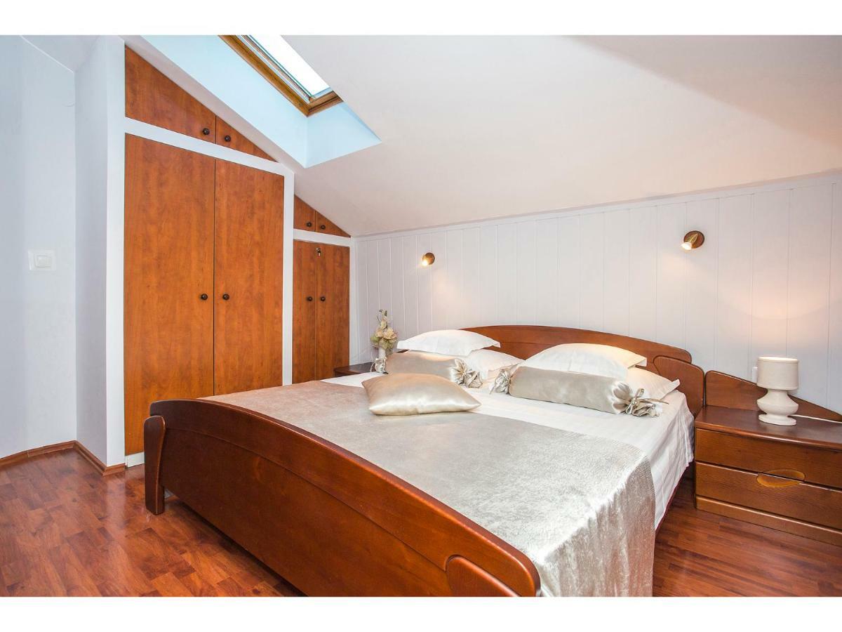Riva Royal Lounge Apartment Split Exterior photo
